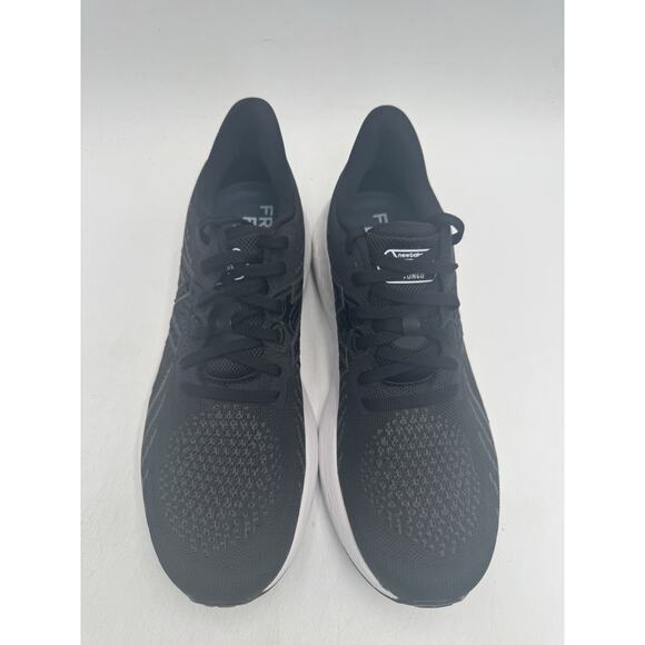 New Balance VONGO V5 Women's NEW Running Sneaker Black US Size 9 Medium - Picture 6 of 9